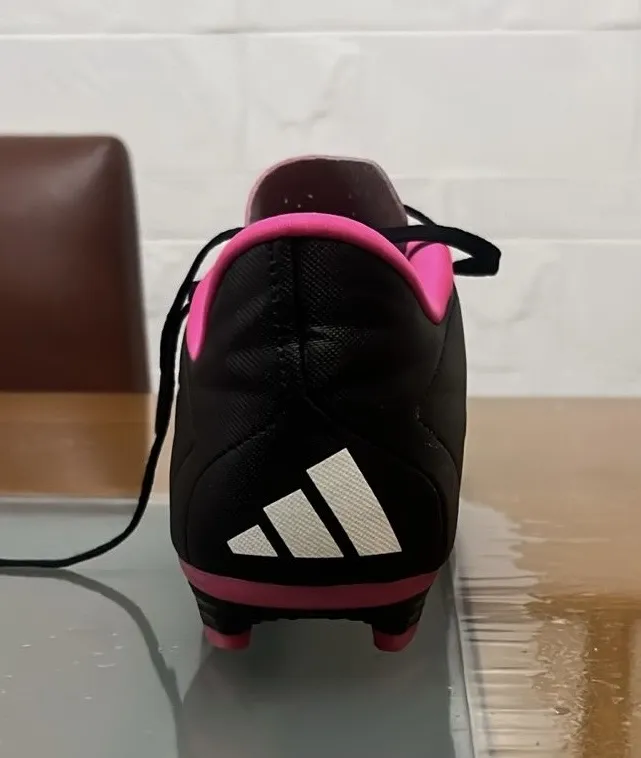 Botines adidas - imagen 4