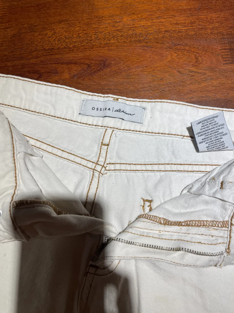 Short Ossira - imagen 2