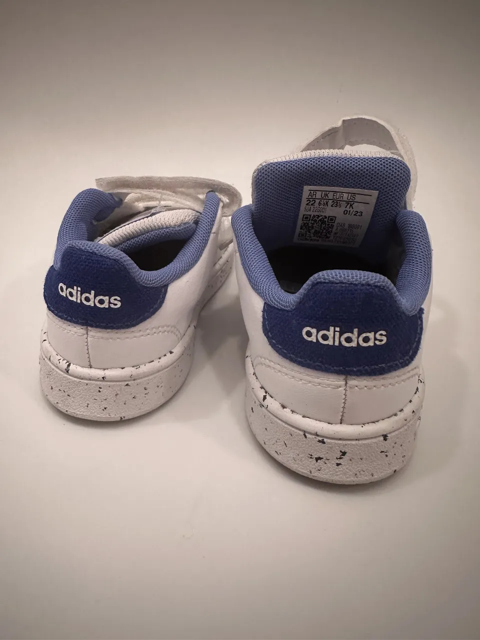 Zapatillas adidas - imagen 3