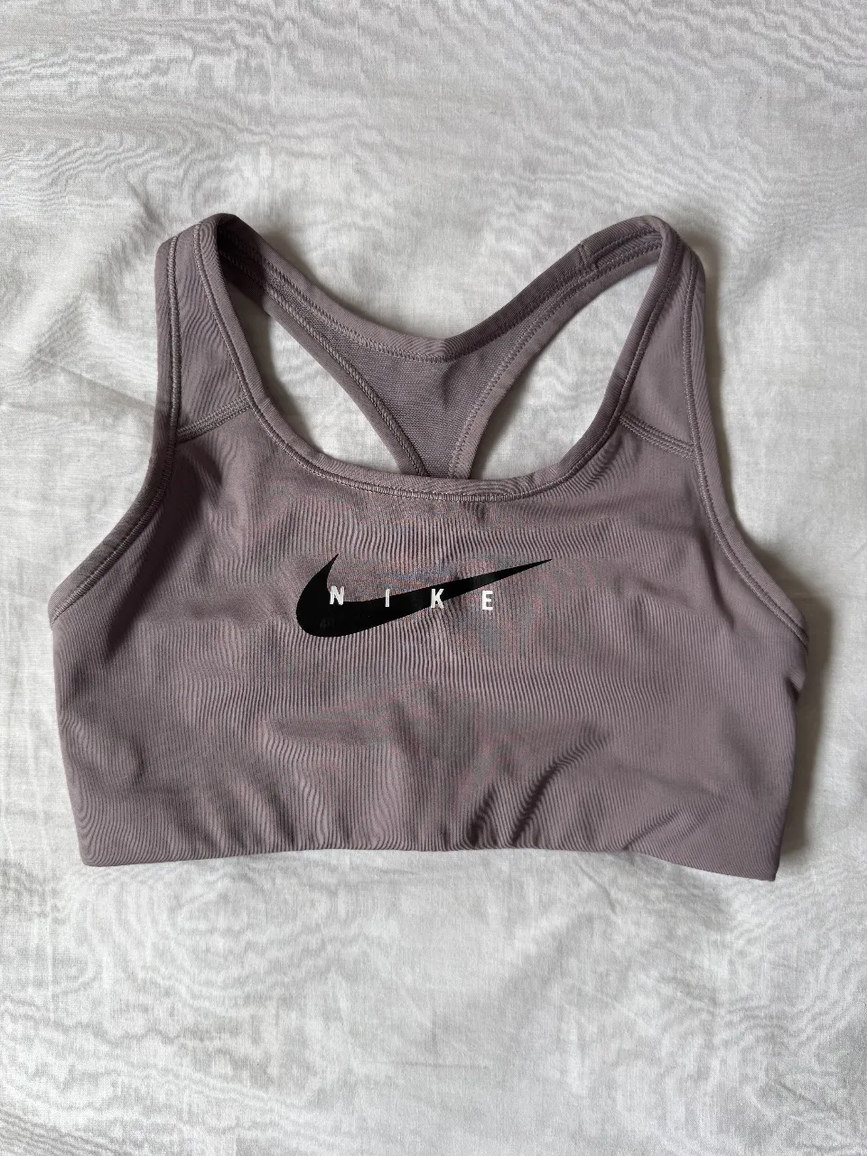 Top Nike - imagen 1