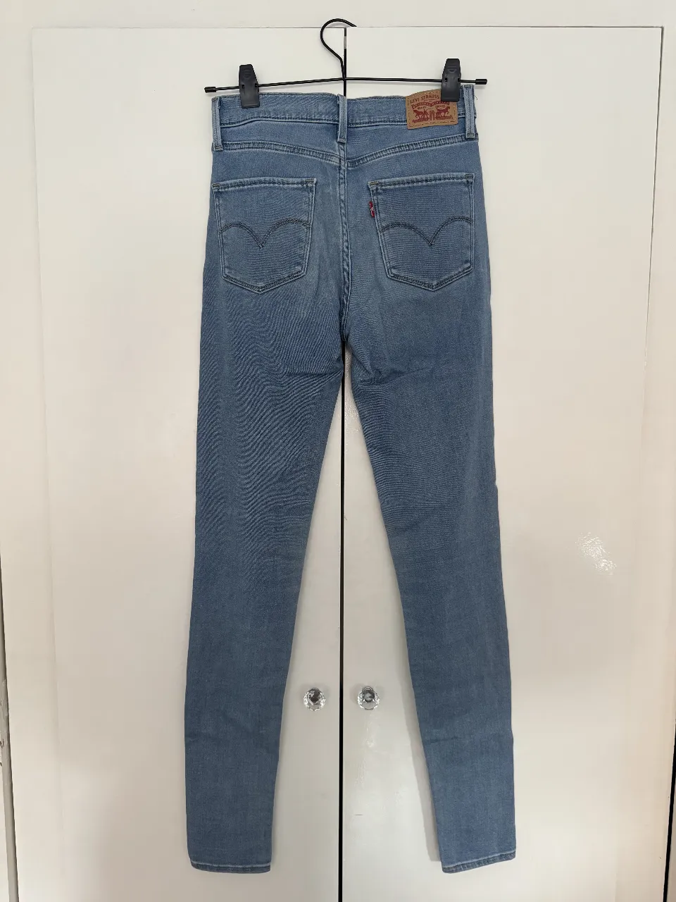 Jean Levi's - Vista 3