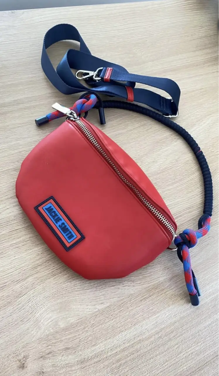 Cartera Jackie Smith