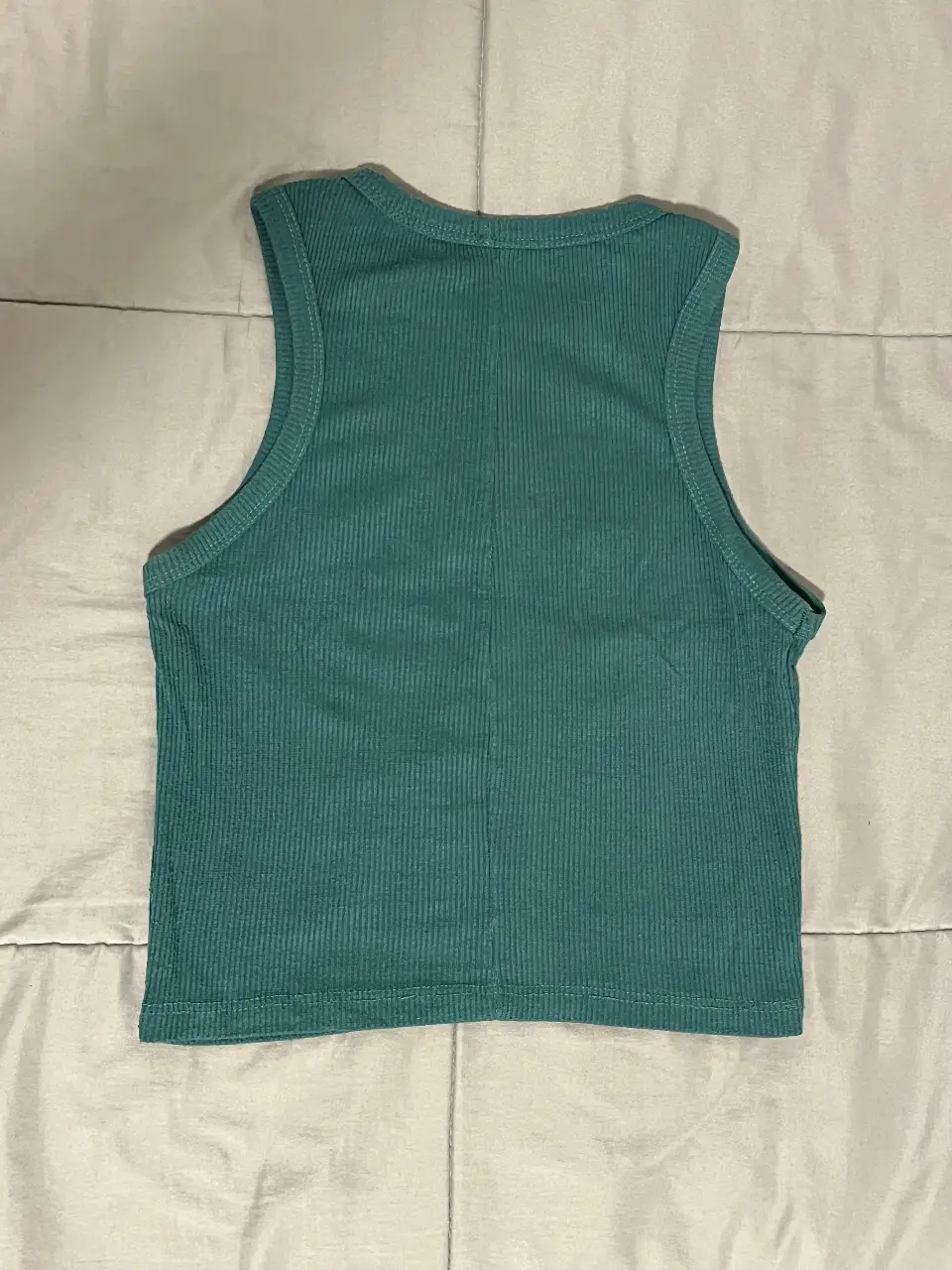 Top Naif miniatura 2