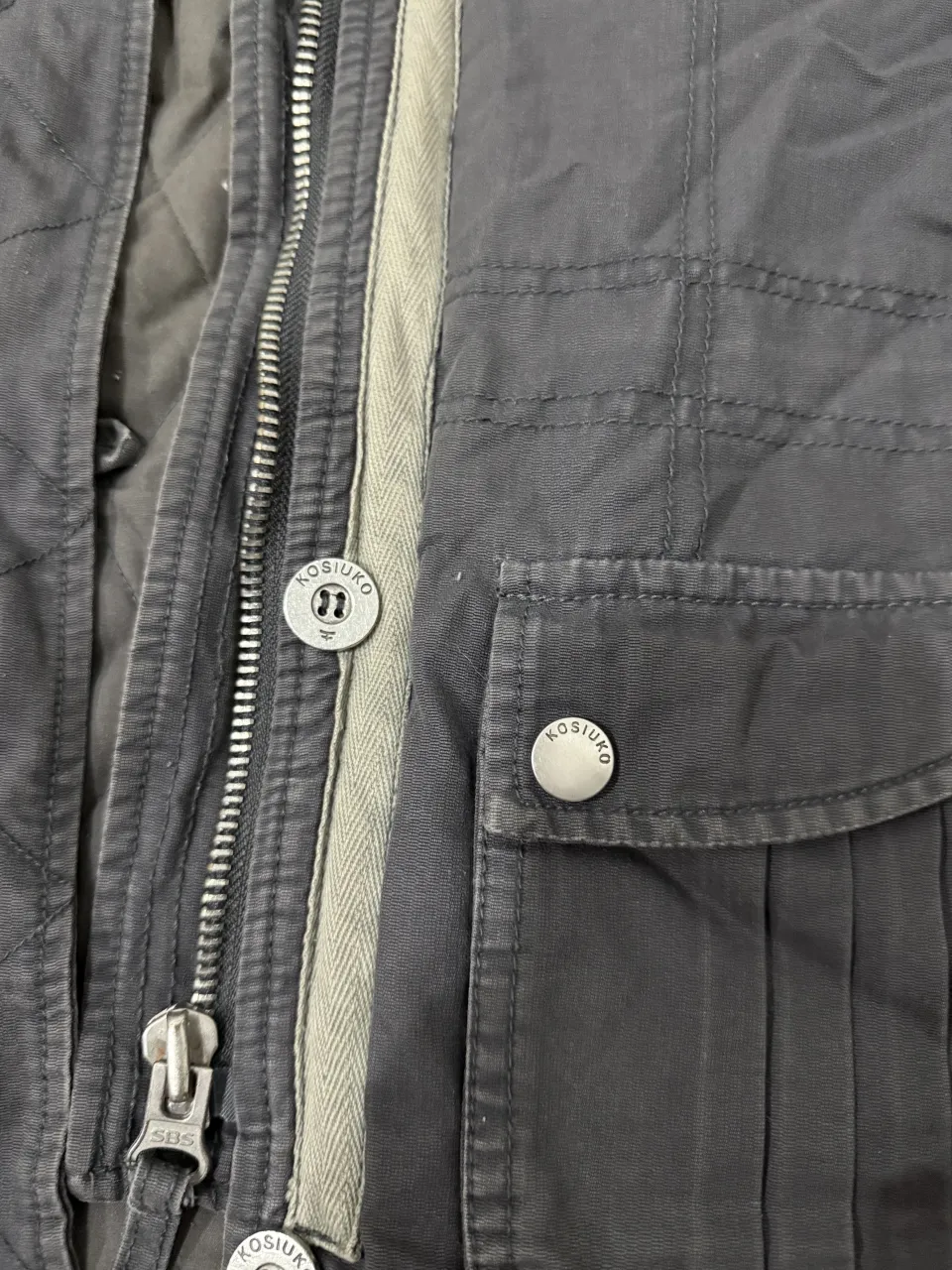 Campera Kosiuko - imagen 3