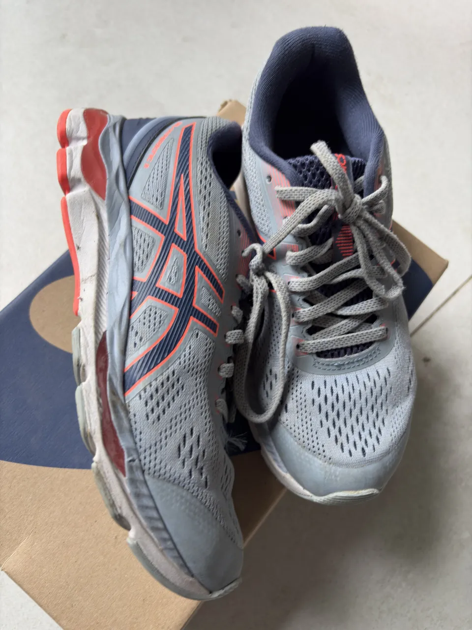 Zapatillas Asics - imagen 3