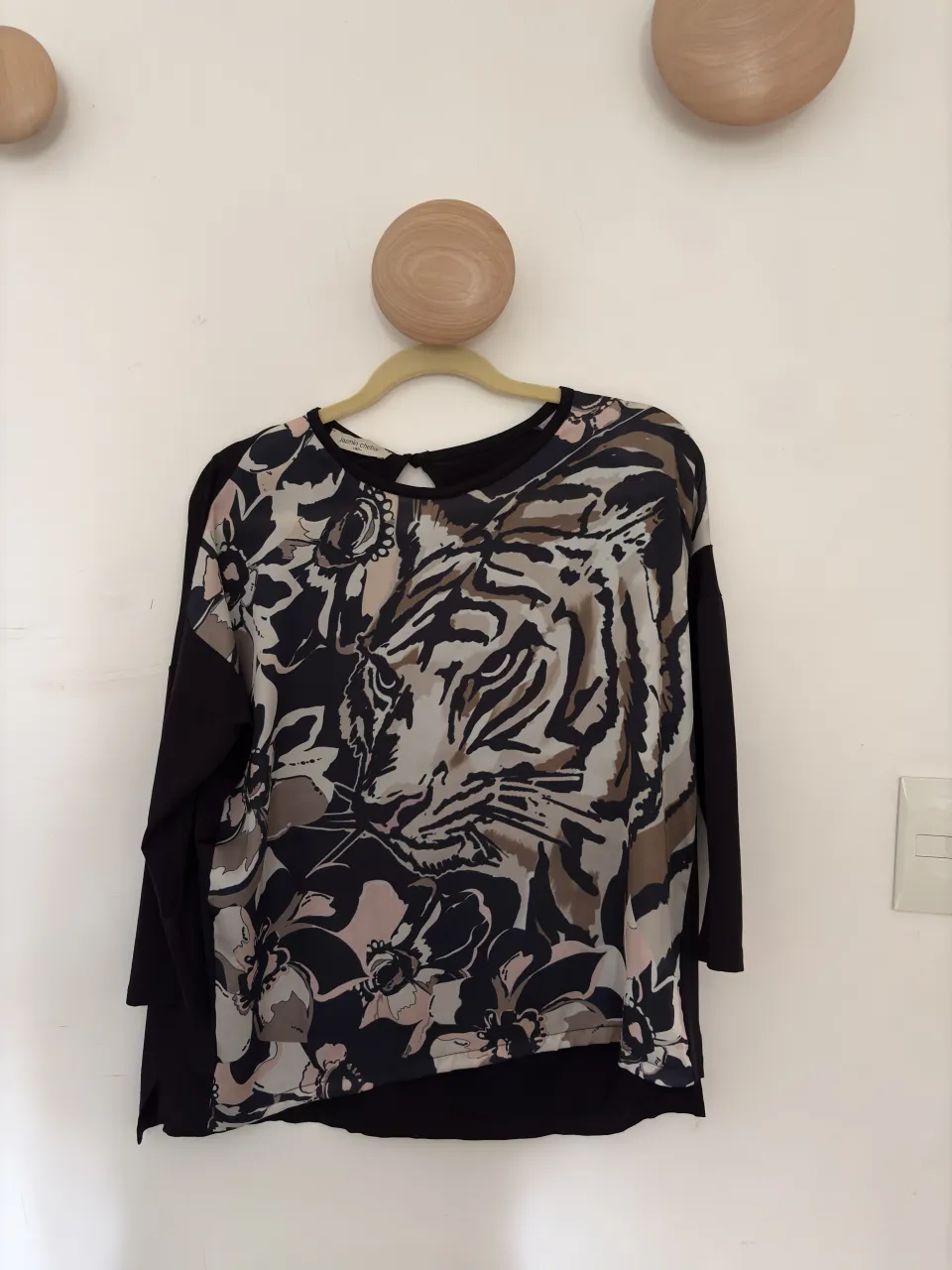Remera Jazmín Chebar - imagen 2