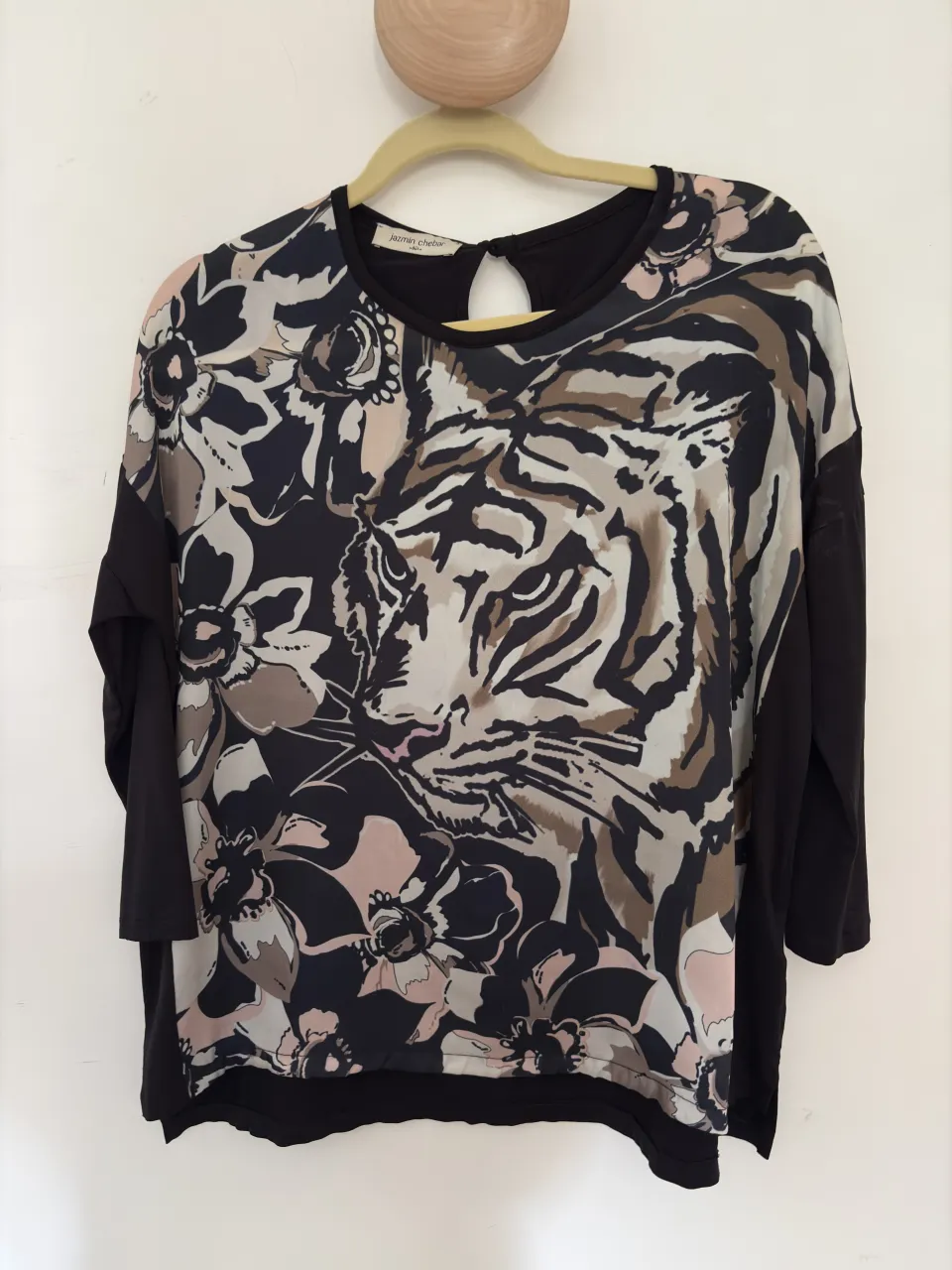 Remera Jazmín Chebar - imagen 6