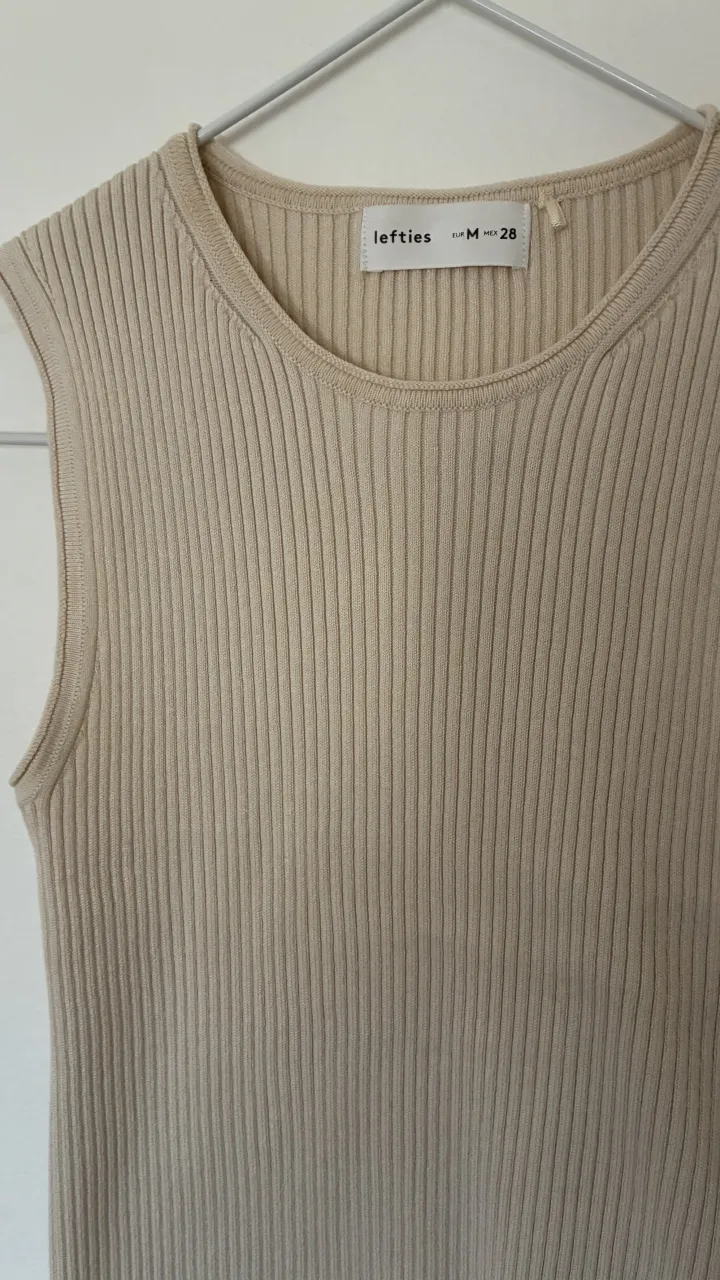 Musculosa Lefties - Vista 2