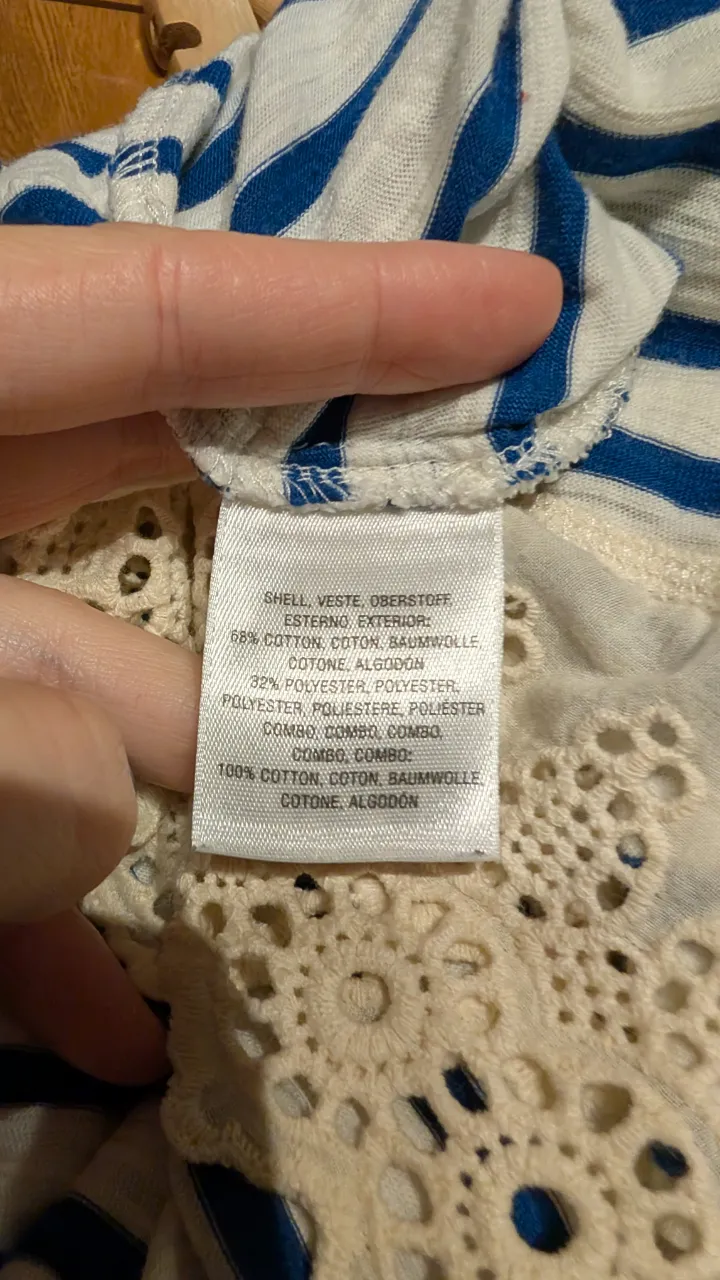 Remera Little yellow button miniatura 5
