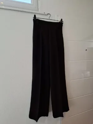 Zara Woman