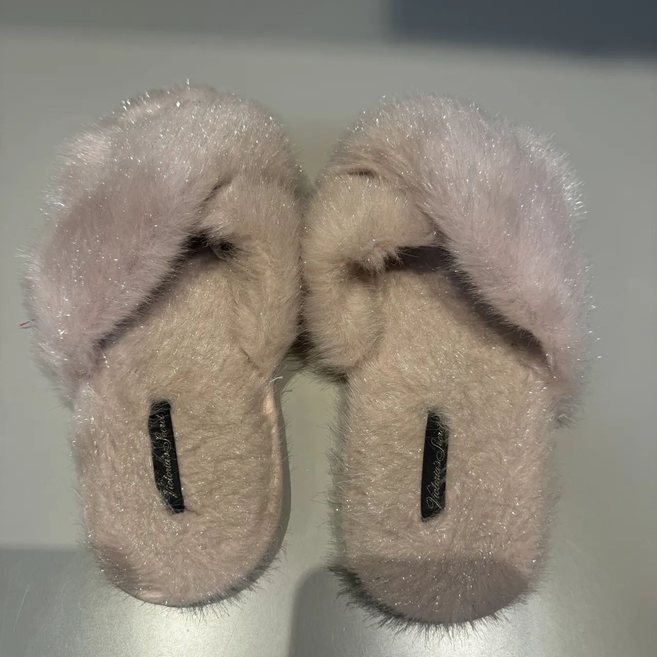 Pantuflas Victoria's Secret - imagen 2