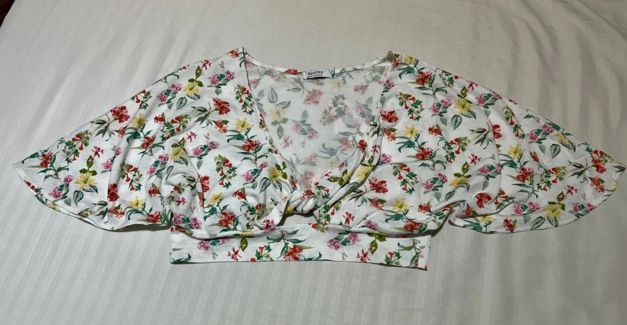 Top Bershka - imagen 1