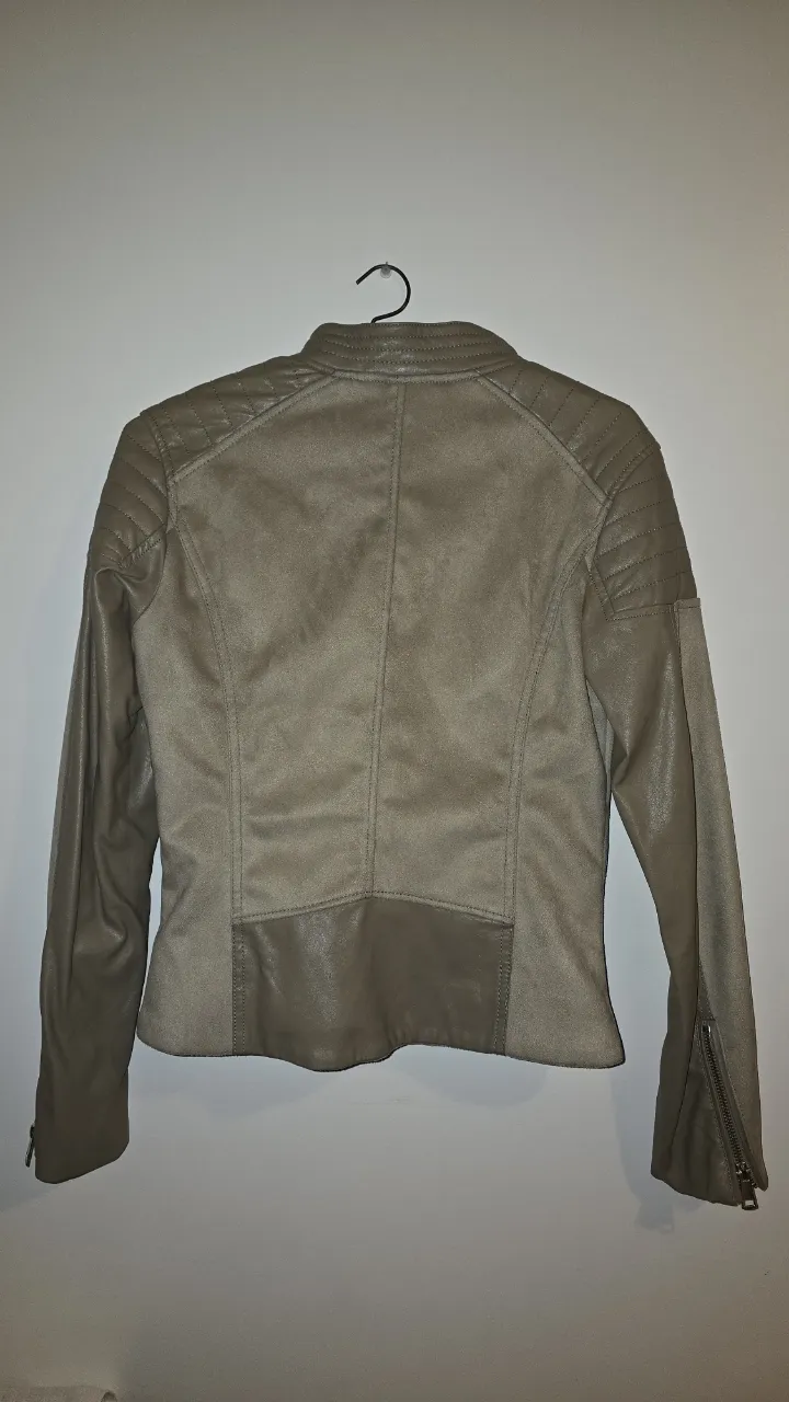 Campera H&M - imagen 3