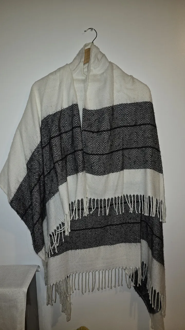 Poncho Sin marca