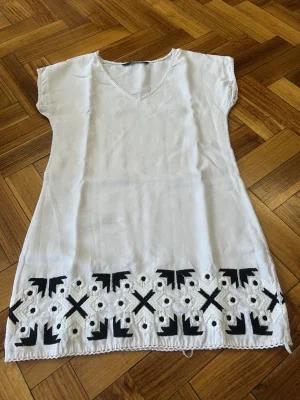 Zara Basic