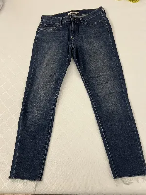 Levi's
