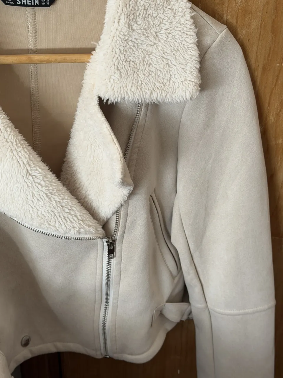Campera Shein - imagen 2