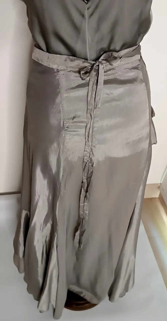 Pollera Ropa de diseño - imagen 2