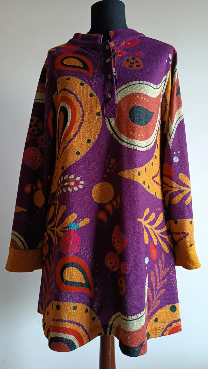 Remera Ropa de diseño - imagen 1