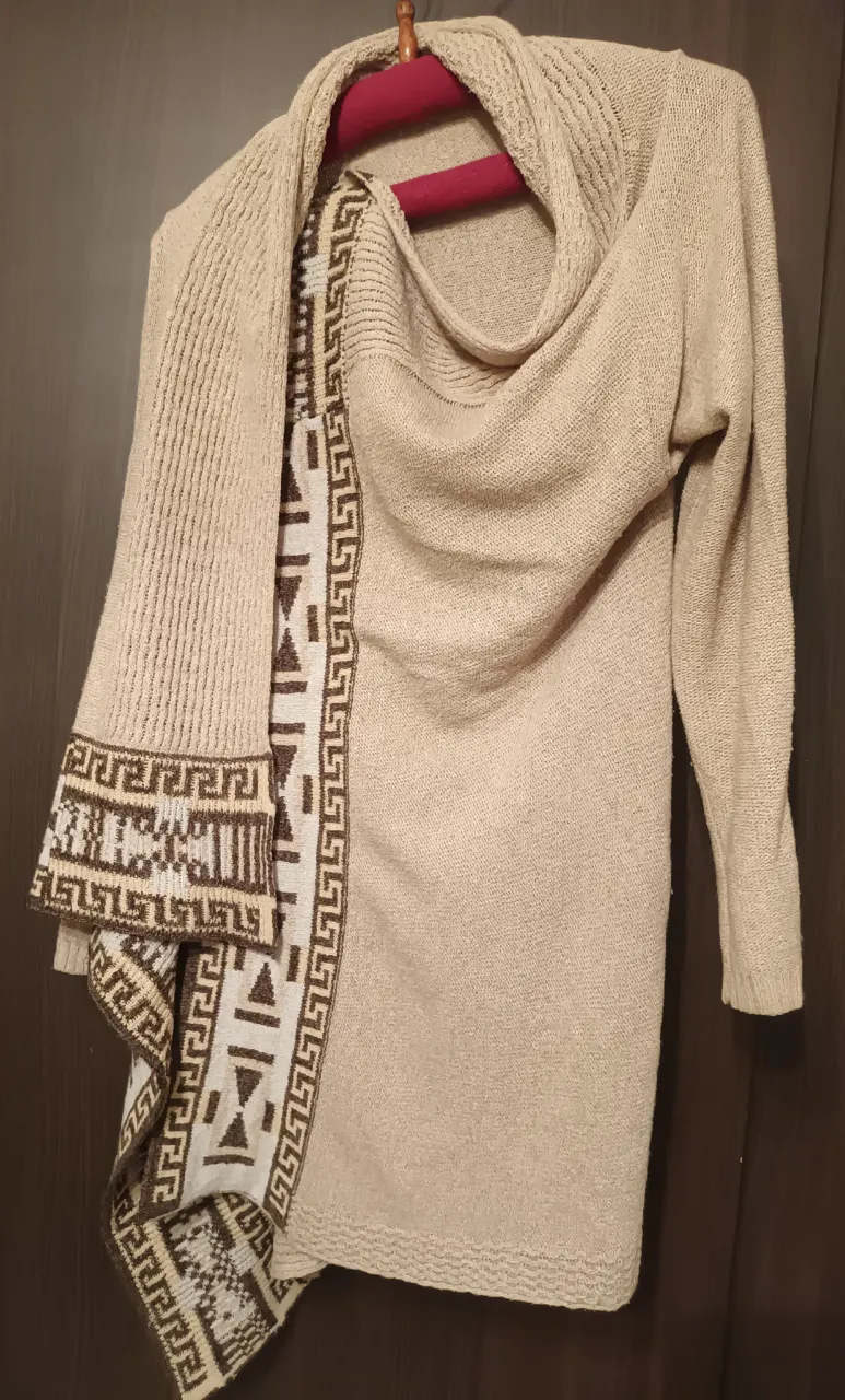 Cardigan A.. - imagen 3