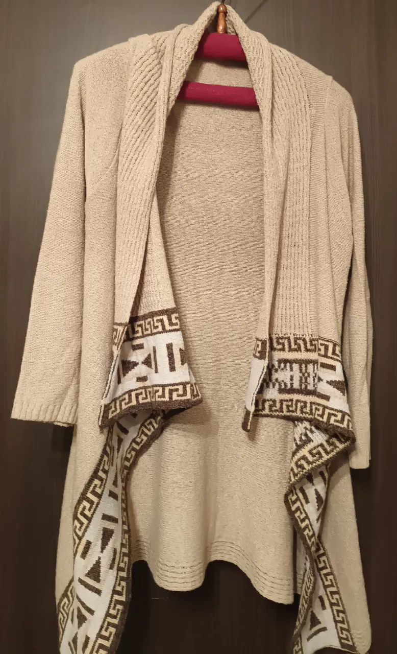 Cardigan A.. - imagen 5