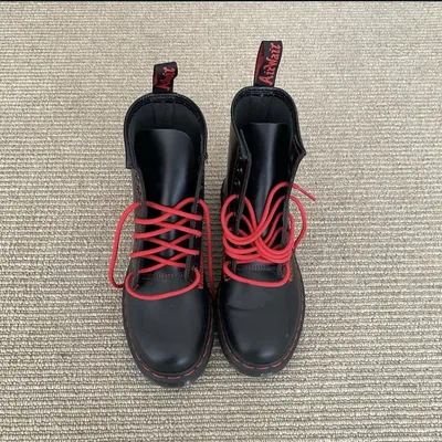 Dr. Martens