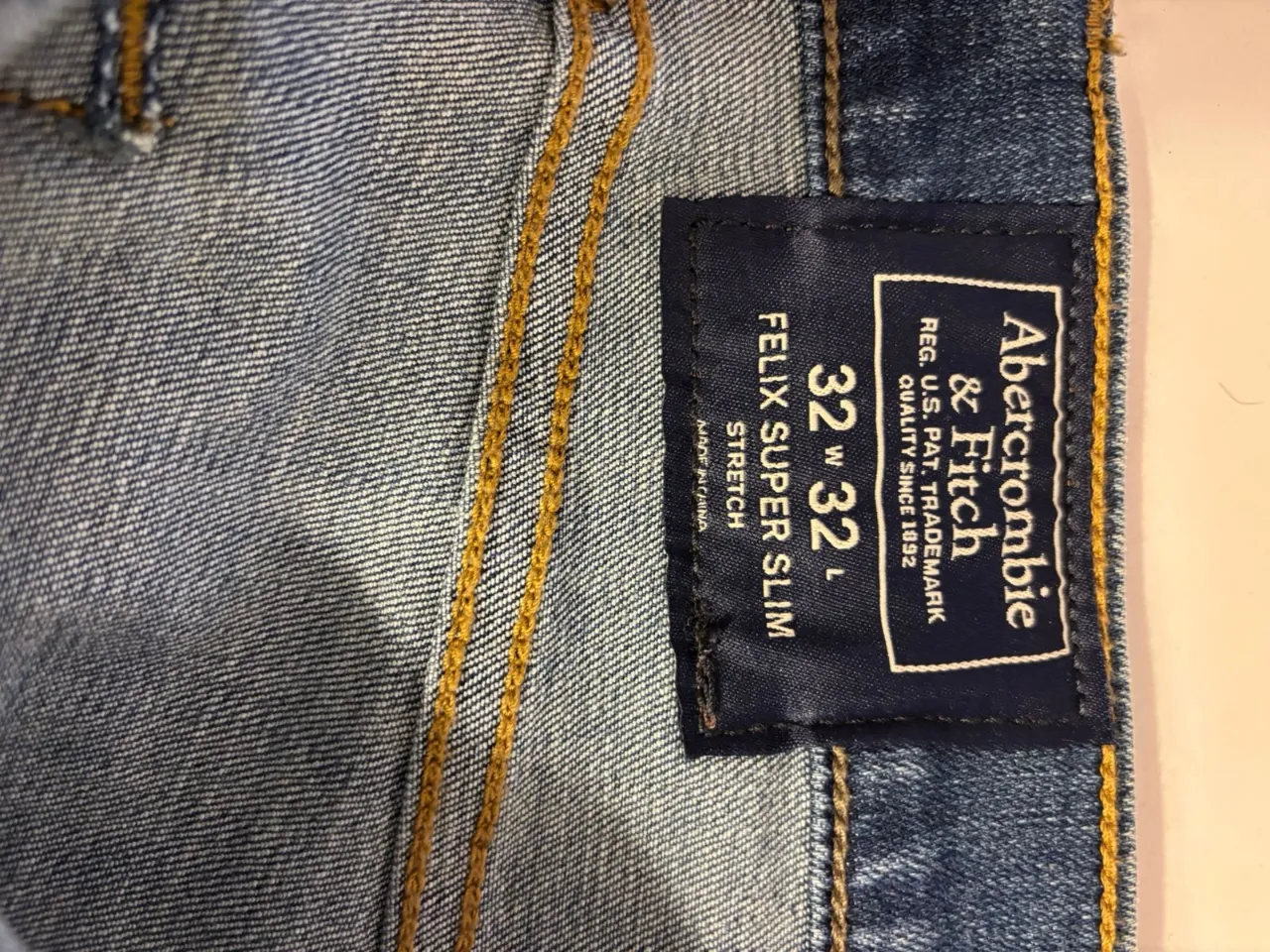 Jean Abercrombie & Fitch - imagen 2