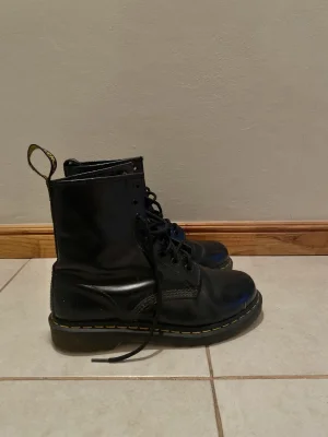 Dr. Martens