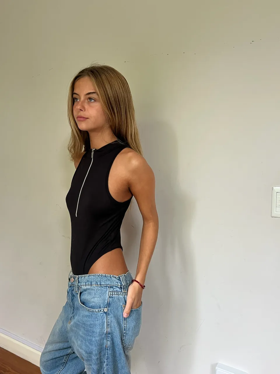 Body Sin marca conocida - imagen 2