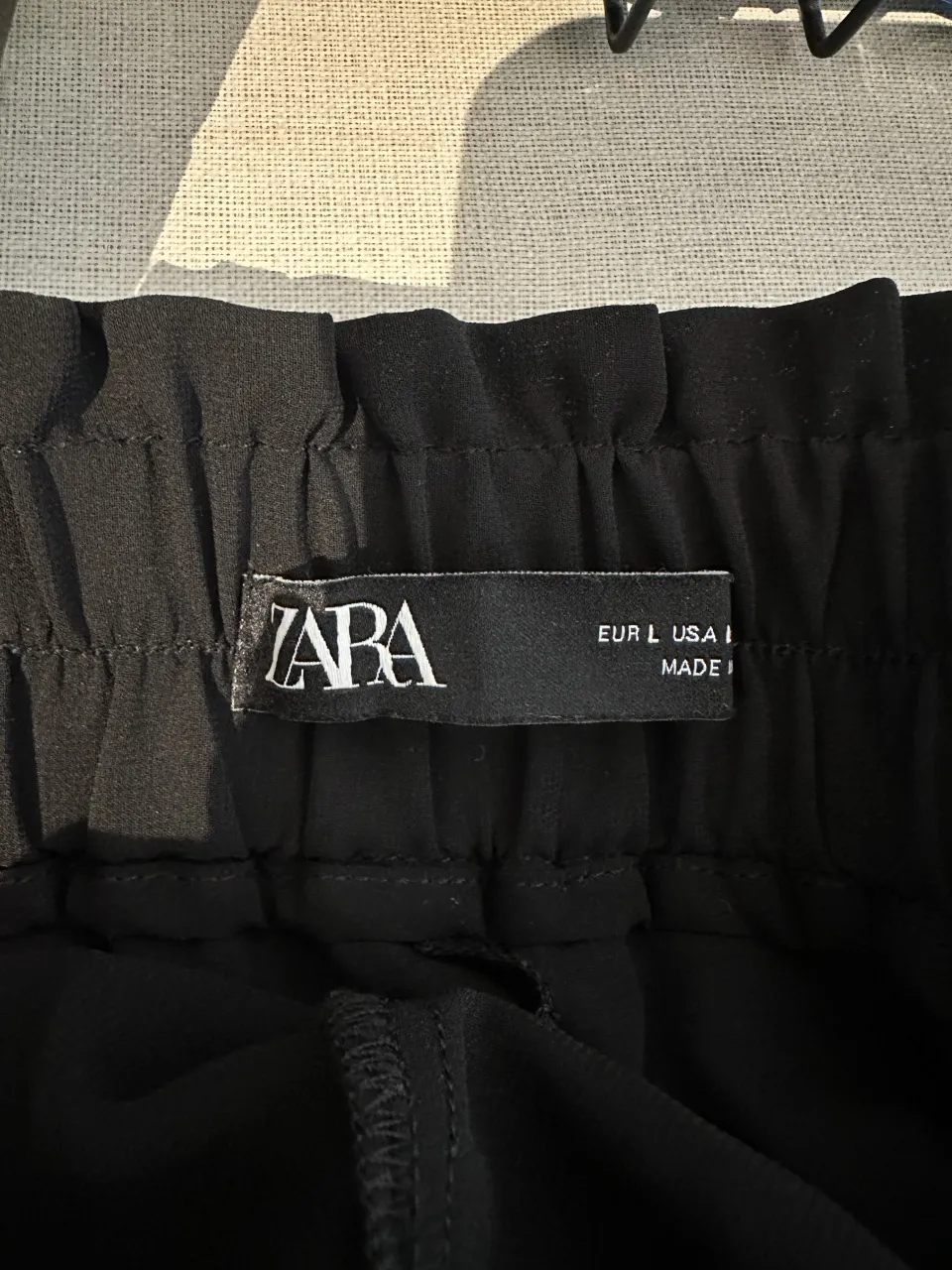 Pollera Zara - Vista 3
