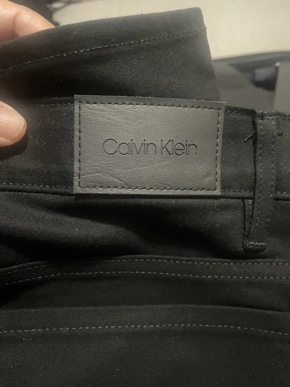 Pantalón Calvin Klein - imagen 2