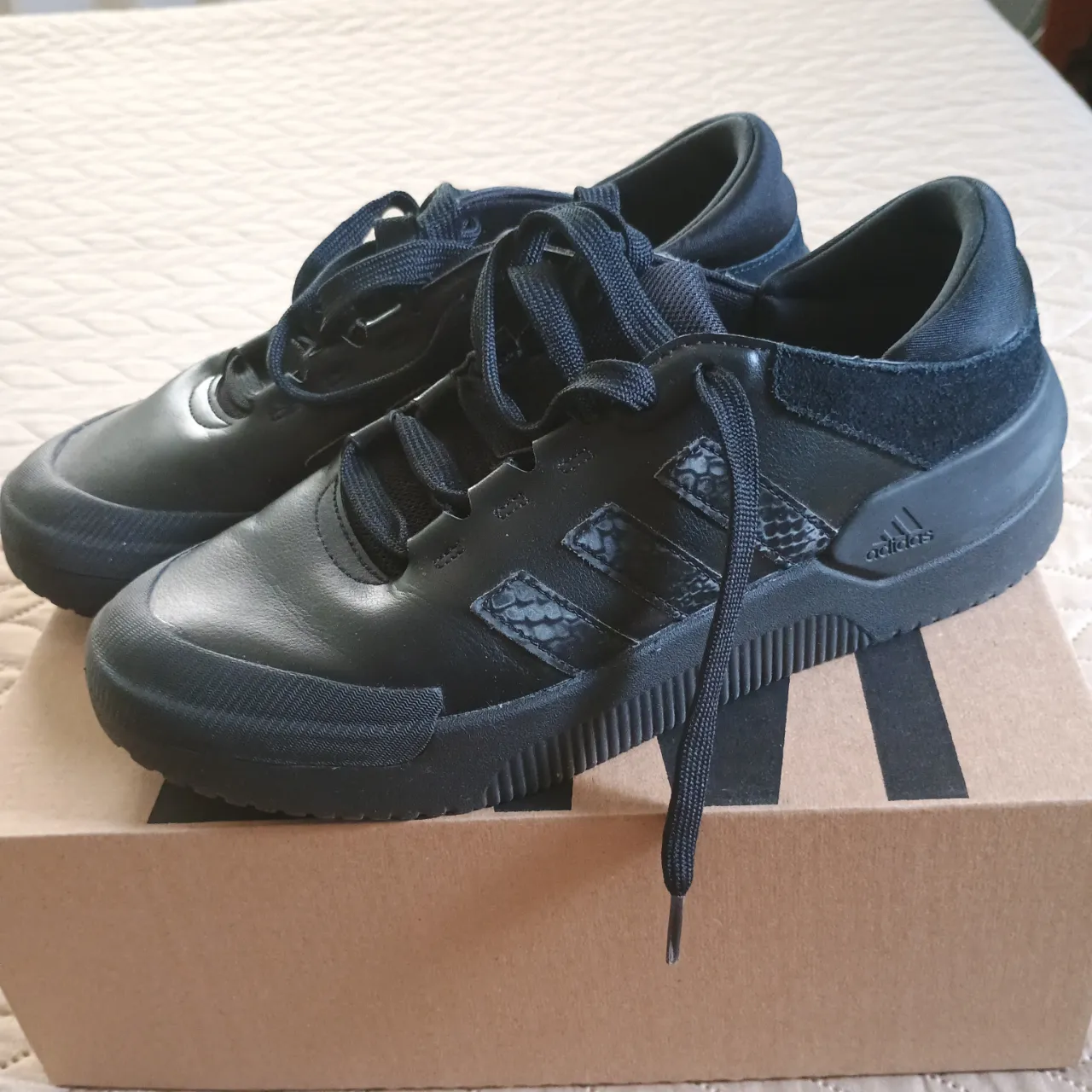 Zapatillas adidas - imagen 1