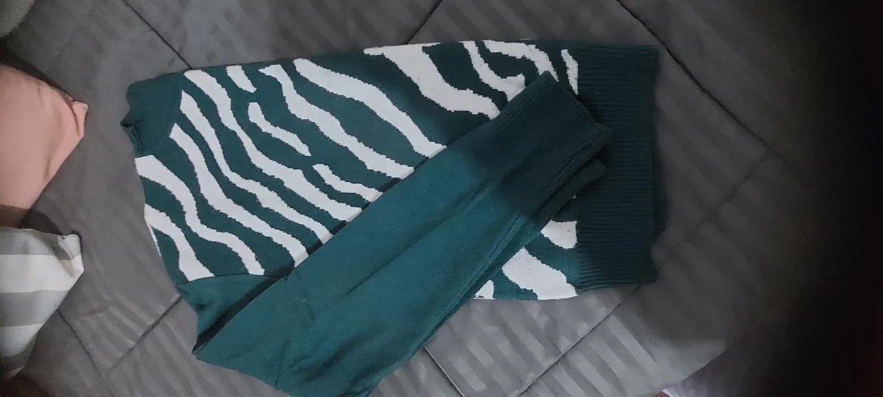 Sweater Sin marca conocida - imagen 2