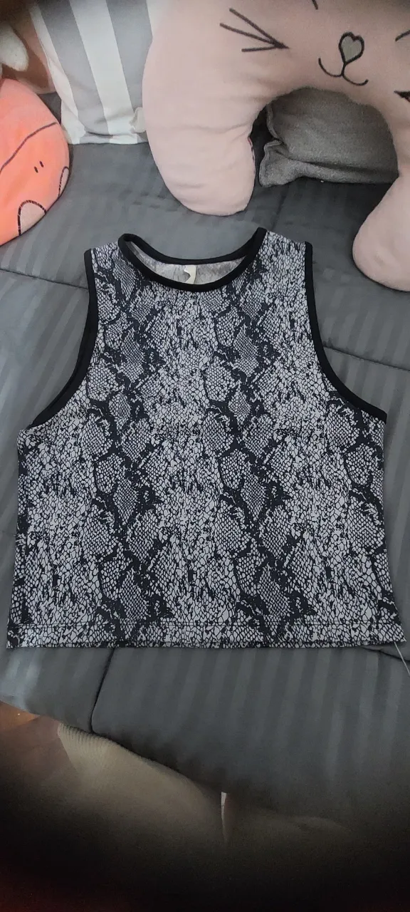Musculosa Le Utthe - imagen 1