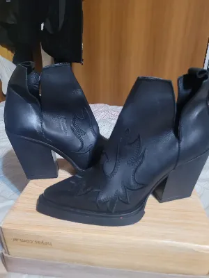 Juanita shoes