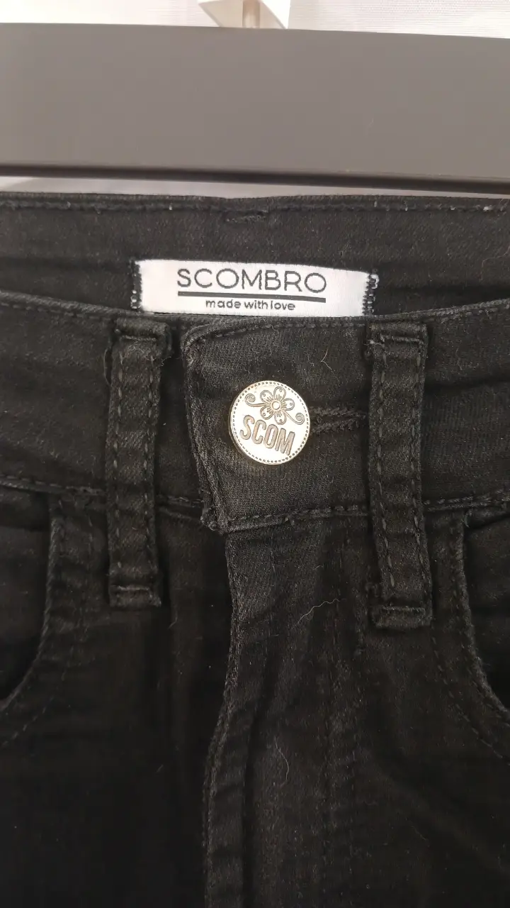 Jean Scombro - imagen 3