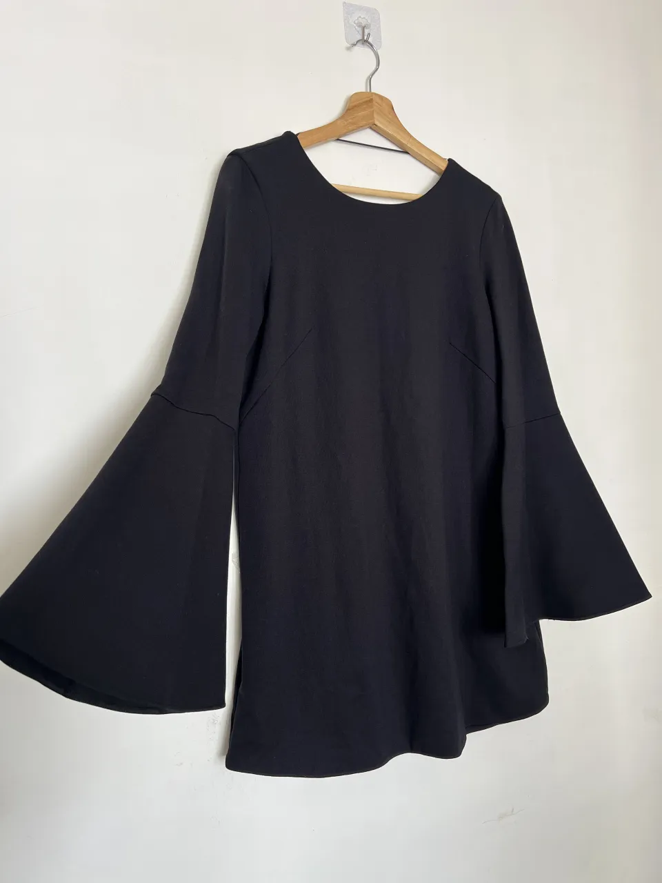 Vestido CHER. - Vista 2