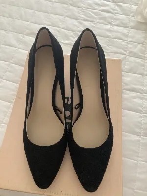 H&M