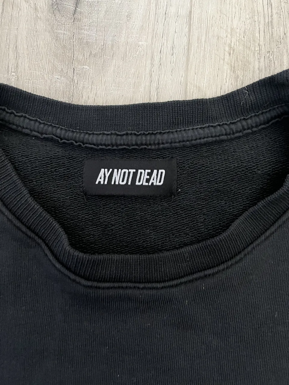 Buzo Ay Not Dead - imagen 2