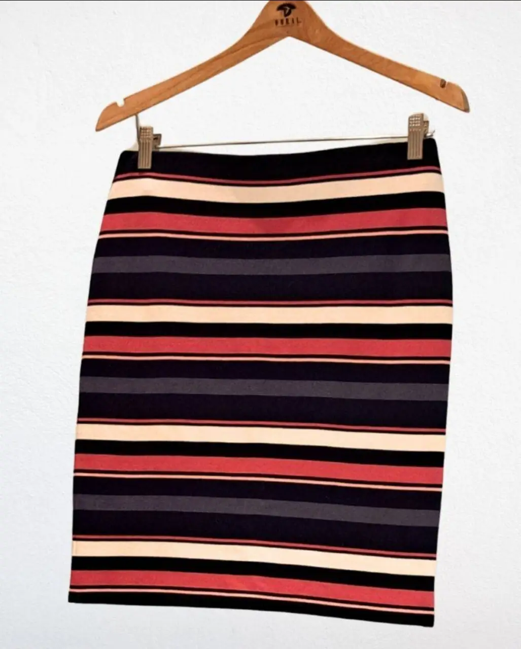 Pollera LOFT - imagen 1