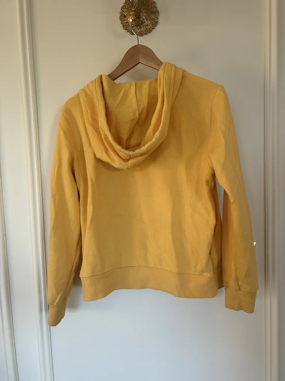 Buzo adidas - Vista 3