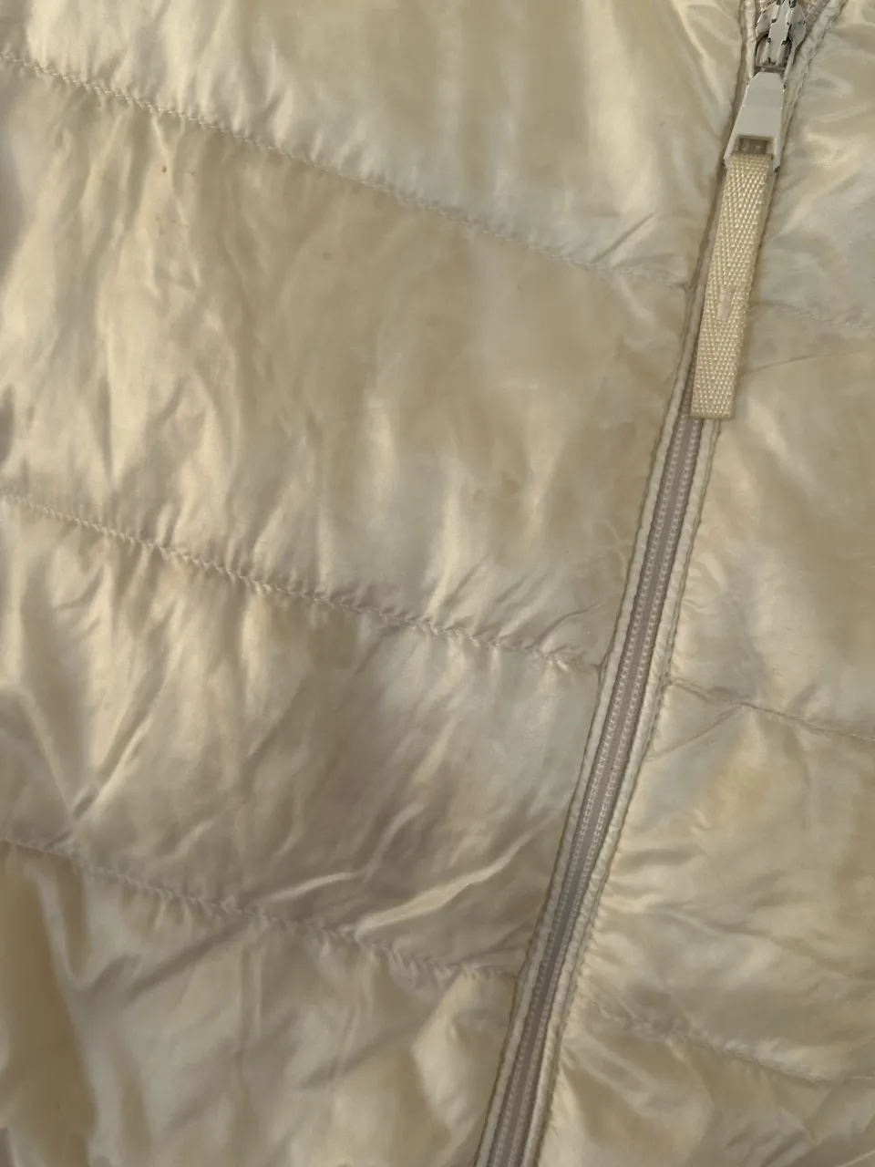 Campera Uniqlo - Vista 3