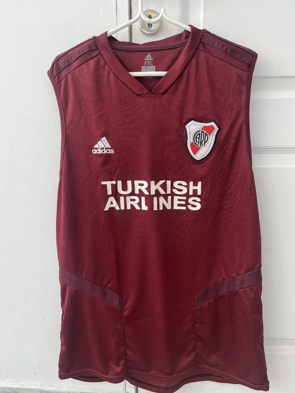 Remera adidas