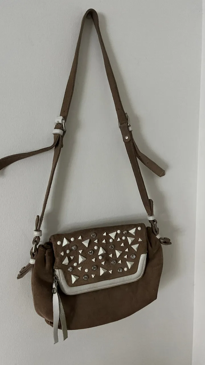 Cartera Jazmín Chebar - imagen 2