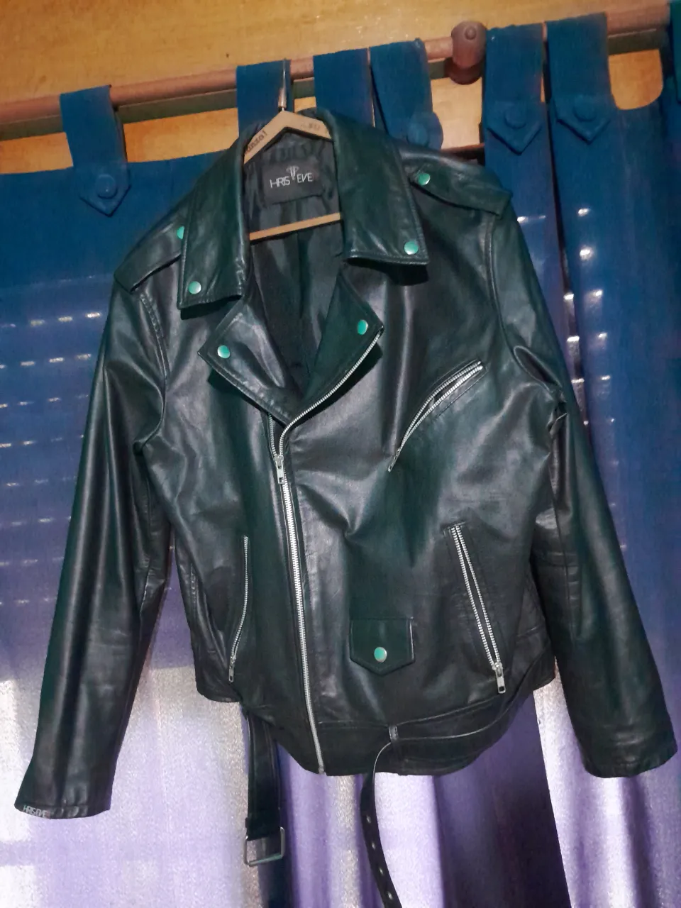 Campera Chris ever - imagen 1