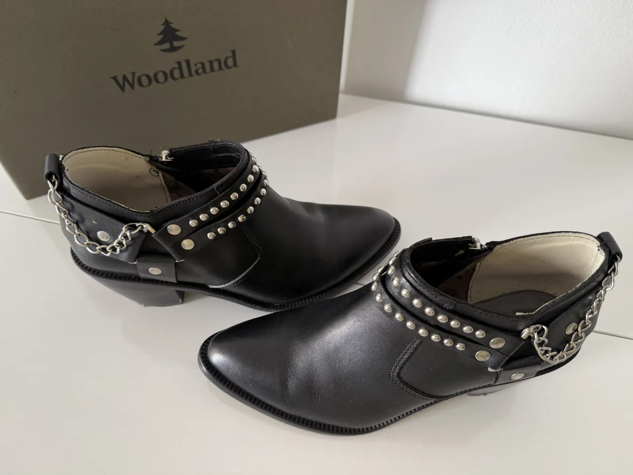 Borcegos Woodland - imagen 5
