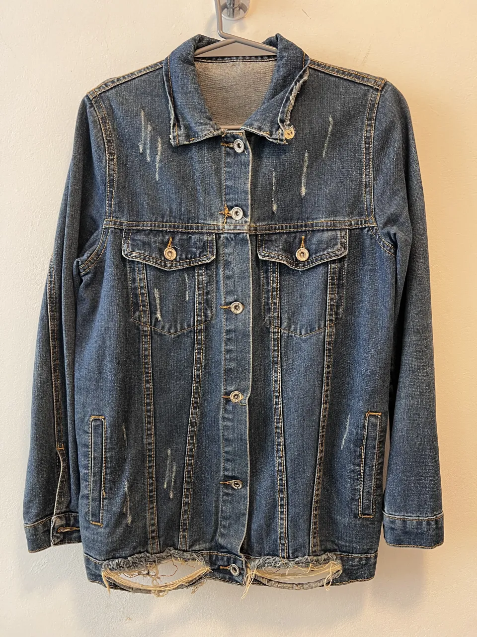 Campera A ≠ - imagen 2