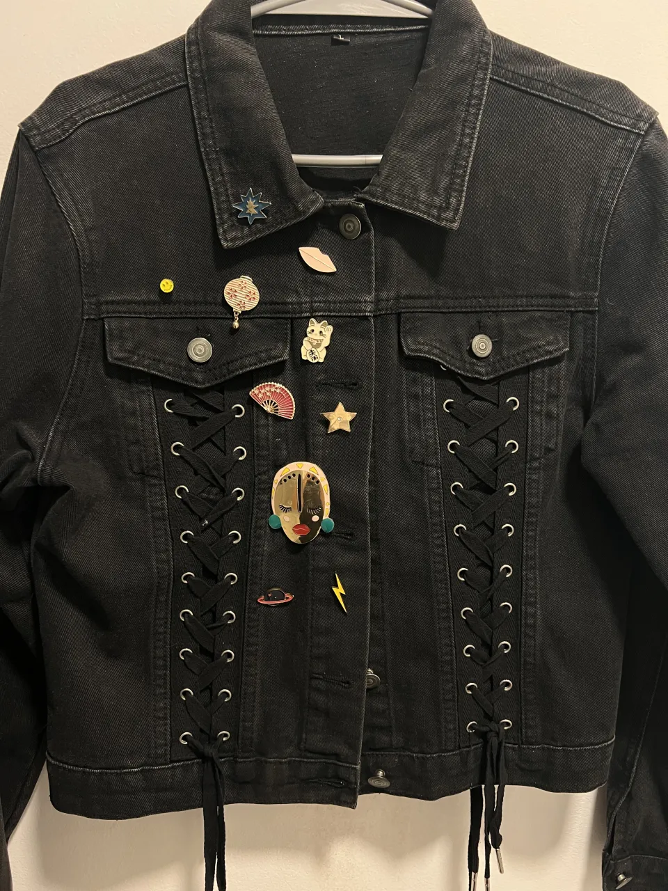 Campera A ≠ - imagen 3