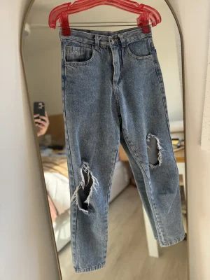 Bendito’s jeans