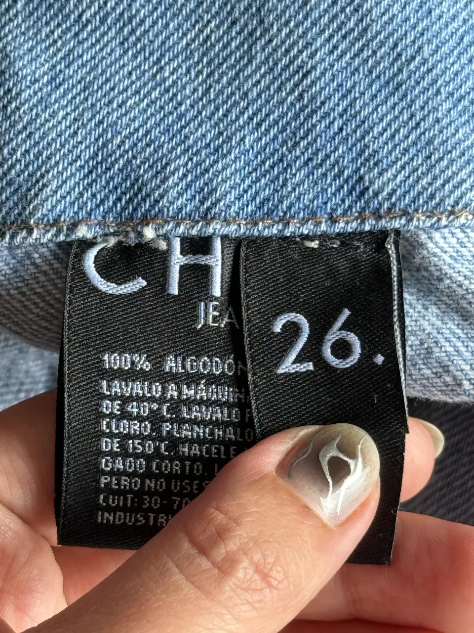 Short Maria Cher - Vista 3